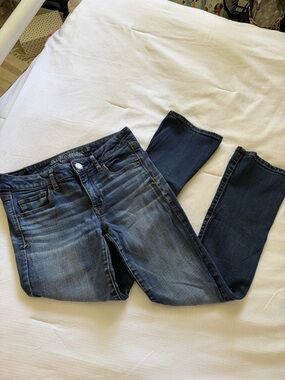 American Eagle Outfitters Women's Skinny Jeans - Dark Blue Wash